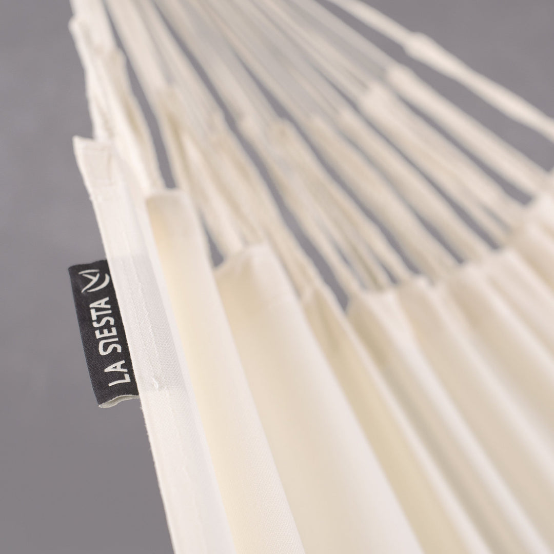 Brisa Vanilla - Weather-Resistant Kingsize Hammock