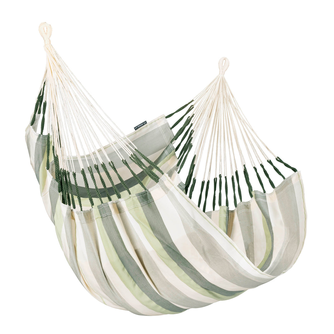 Cumbia Outdoor Cedar – Weather-Resistant Hammock Chair