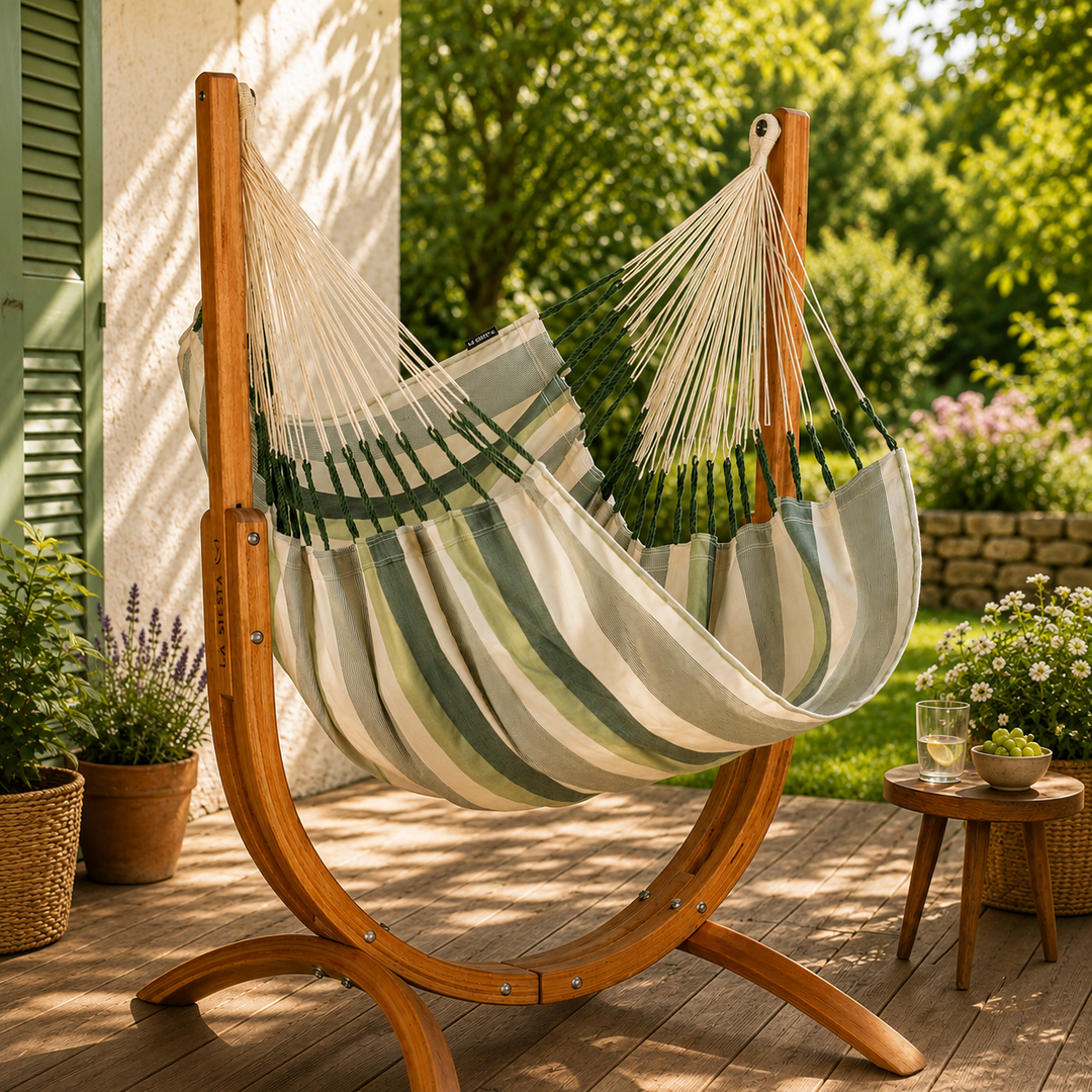 Udine Outdoor Cedar - Weather-Resistant Hammock Chair with FSC® certified Eucalyptus Stand