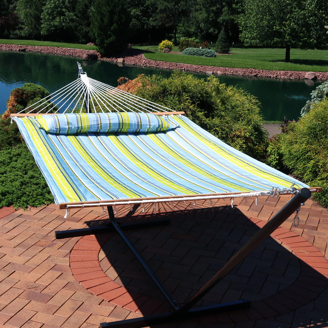 Sunnydaze Quilted Double Spreader Bar Hammock with Pillow, Polyester, 450 lb Capacity