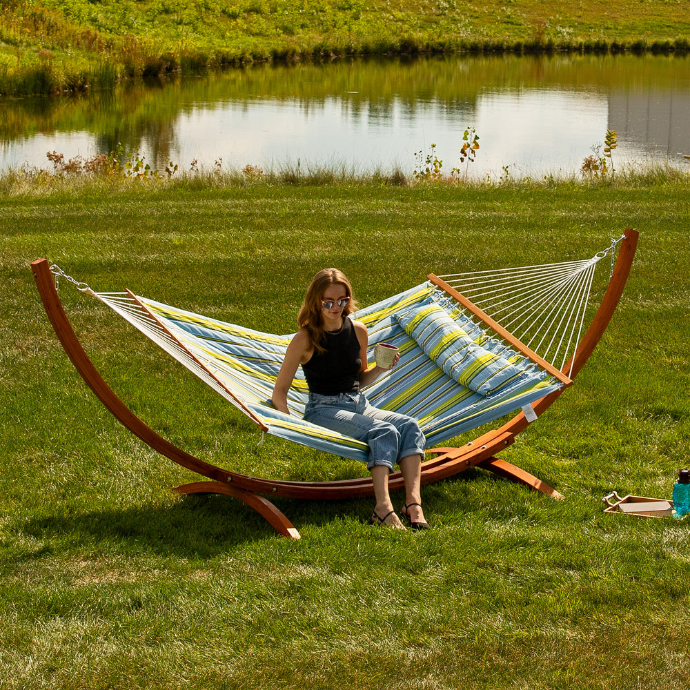 Double Quilted Hammock Wooden Stand Blue Green Stripe detail