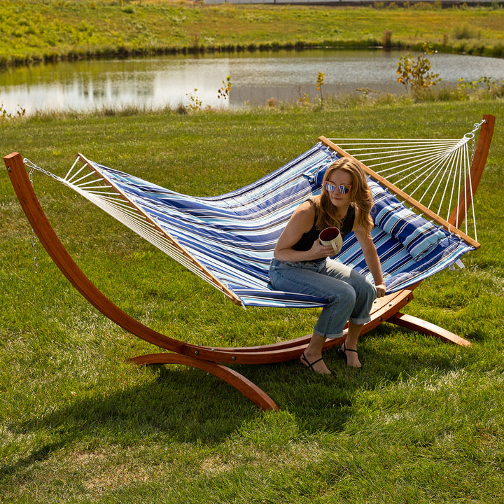 Double Quilted Hammock Wooden Stand Catalina Beach detail