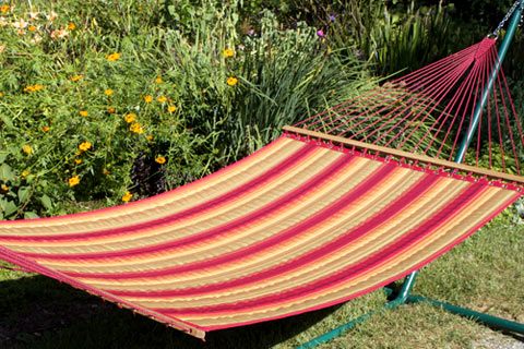 Sundrifter Sunbrella® Quilted Hammock - Scarlet