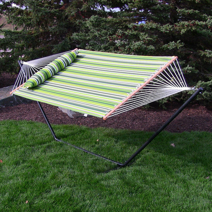 Sunnydaze Quilted Spreader Bar Hammock with Steel Stand, 2-Person, 350 lb Capacity